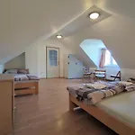 Vila Plana Nad Luznici *