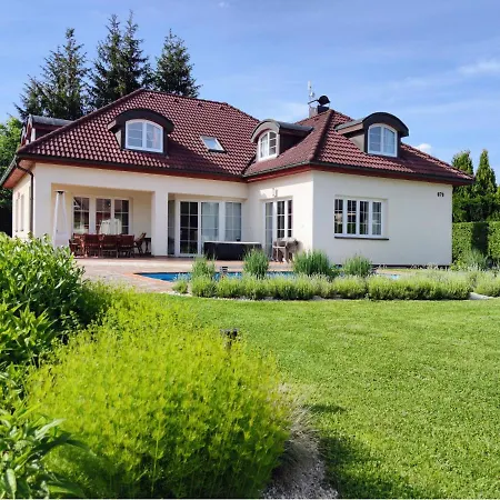 Vila Plana nad Luznici